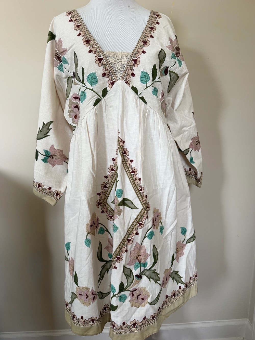 Soft Surroundings floral embroidery tunic bell sleeve dress-Small